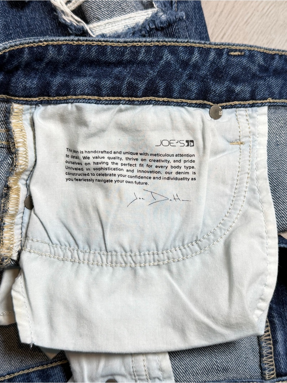 Joe’s Jeans The Ozzie 4” Distressed Frayed Cutoff Denim Shorts 29 - Picture 6 of 8
